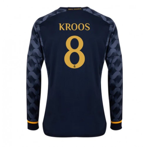 Maillot de foot Real Madrid Toni Kroos #8 Extérieur 2023-24 Manche Longue